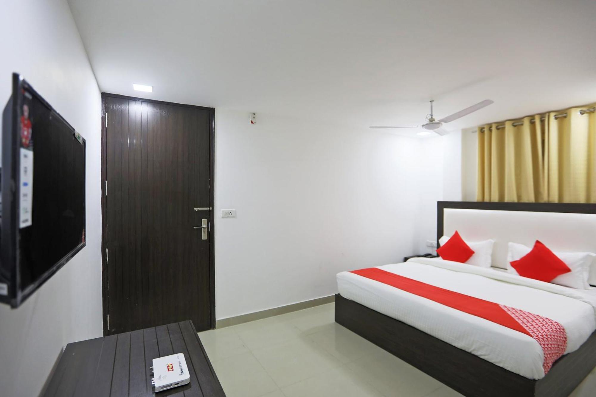 Hotel Townhouse South Lawn Nueva Delhi Exterior foto